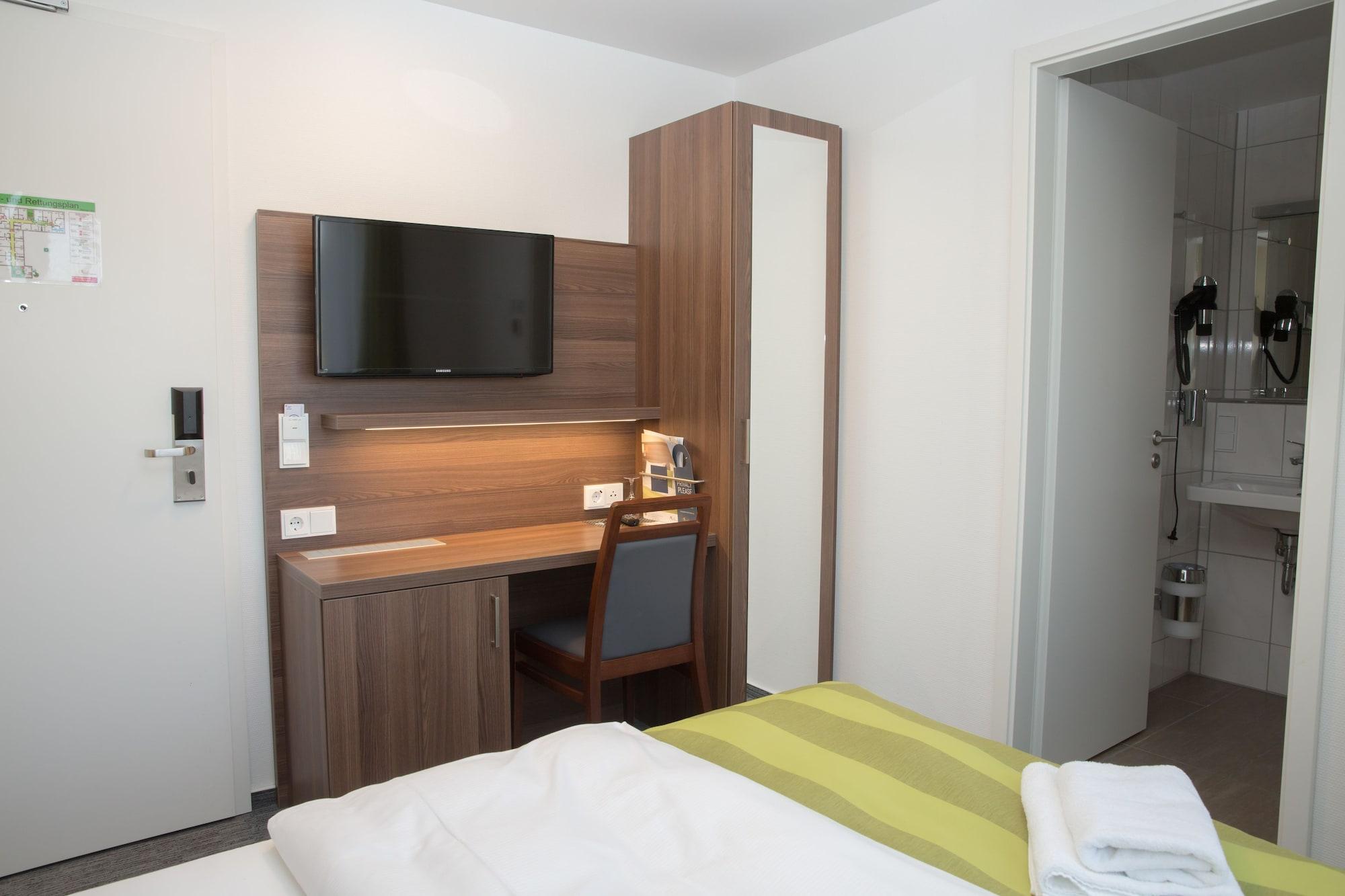 Goethe Hotel Messe By Trip Inn Франкфурт-на-Майні Екстер'єр фото