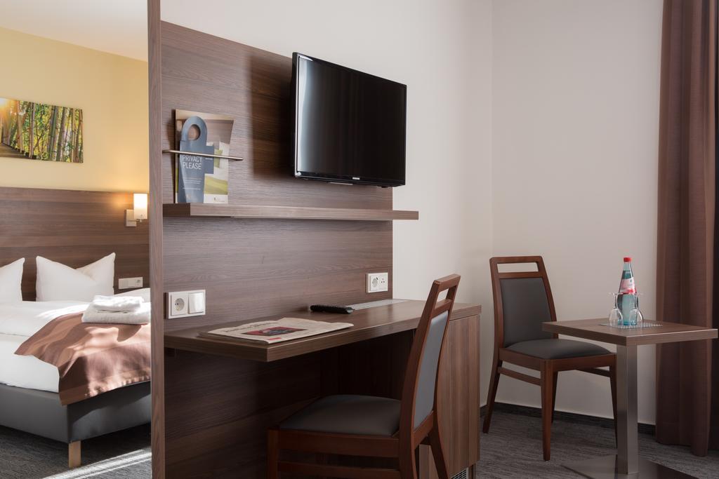 Goethe Hotel Messe By Trip Inn Франкфурт-на-Майні Екстер'єр фото